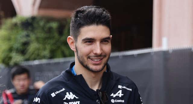Alpine se carga a Esteban Ocon