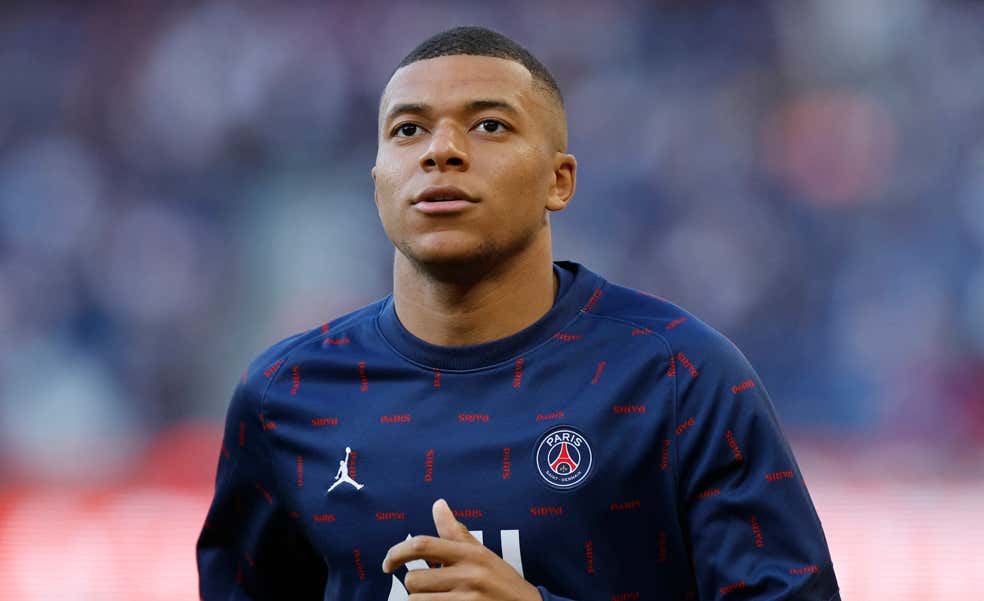 Mbappé ficha por el Real Madrid, en directo: última hora de reacciones a su llegada