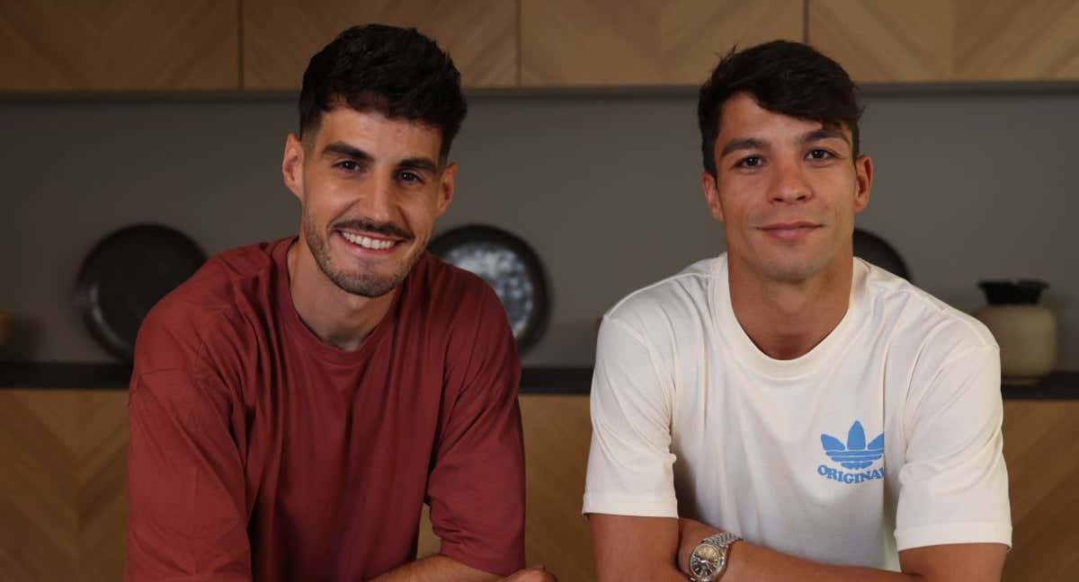 Óscar Valentín y Óliver Torres, en Relevo.