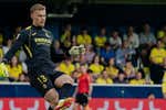 Filip Jörgensen se abre a salir del Villarreal... con el Chelsea en la retina: «Si surge algo bueno, podemos hablarlo»