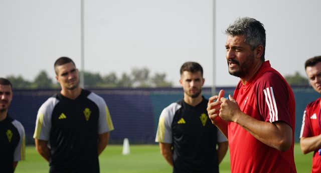 Primera RFEF, la trituradora de entrenadores del fútbol español