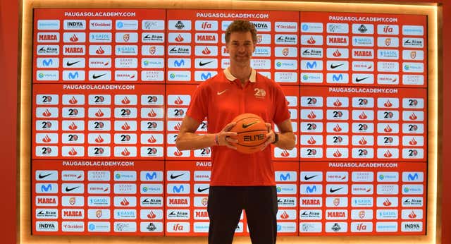 Pau Gasol y Santander celebran la vigésima edición de su campus
