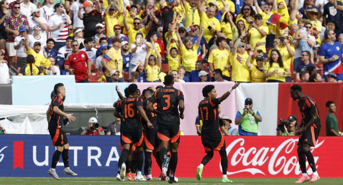 Colombia celebra un gol en un partido amistoso./Reuters