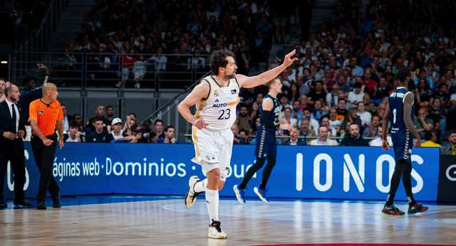 Murcia para empezar… ¿y para terminar de coronar la temporada? El Real Madrid quiere ser campeón «esta noche» ante un UCAM que busca «alargar la eliminatoria»