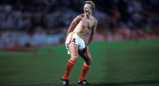 El día que Koeman se limpió el culo con la camiseta de Alemania