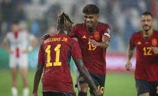 Lamine y Nico, titulares: Aragonés tampoco entendía el fútbol sin extremos hasta que aparecieron esos 'locos bajitos'