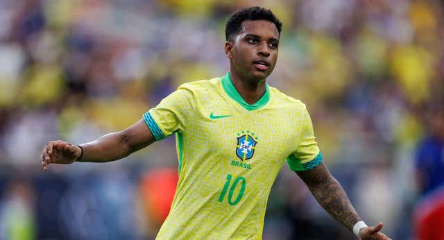 El Real Madrid se relame con sus brasileños: Rodrygo marca y Endrick Vinicius ponen la magia