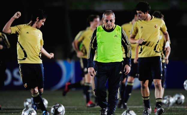 Ginés Meléndez, en plena acción con la cantera de la RFEF.  GETTY