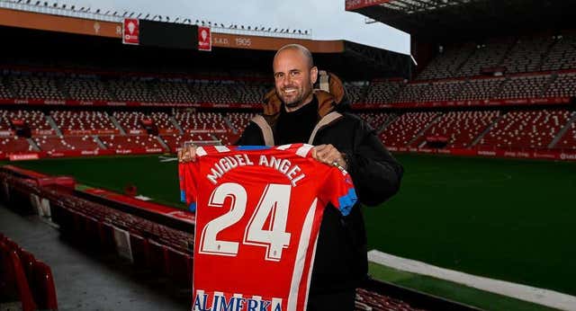 Miguel Ángel Ramírez abandona el Sporting de Gijón y tiene una oferta del Al-Wakrah
