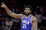La mirada perspicaz de Joel Embiid para persuadir a Paul George: “Con suerte, encontraremos una manera de mejorar”