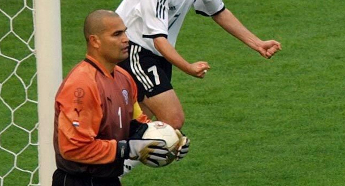 José Luis Chilavert, durante el Alemania-Paraguay del Mundial 2002 de Corea y Japón.