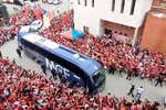 Ambientazo de Primera en la final por el ascenso entre Nàstic y Málaga, manchada por disturbios en la previa