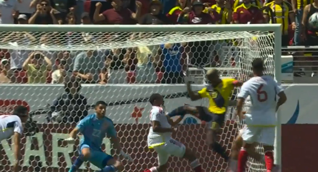 Roja directa para Enner Valencia: cuántos partidos de sanción puede tener el delantero de Ecuador
