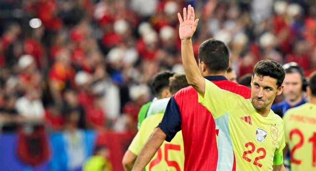 El sacrificio de Jesús Navas para salvar a Carvajal de una sanción: «Me ha dolido todo el partido, somos un equipo»