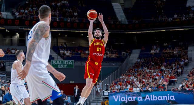 Peligra el Preolímpico para Alex Abrines: «Tiene una pequeña rotura fibrilar y no sabemos si podrá estar»