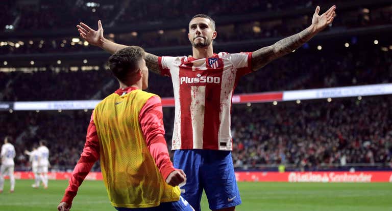 Mario Hermoso celebra un gol con el Atlético de Madrid.