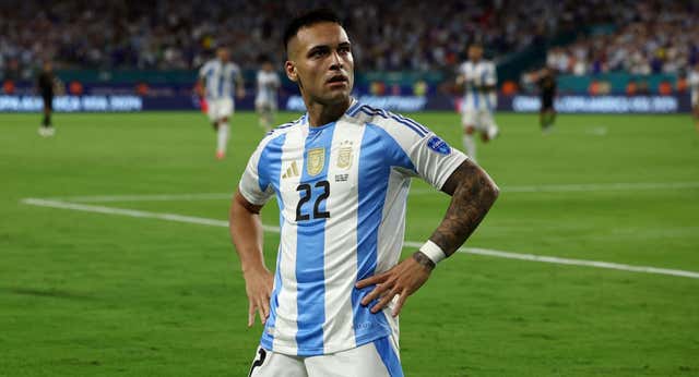 Una Argentina a medio gas sin Messi consigue el pleno de victorias en la Copa América gracias a un gran Lautaro