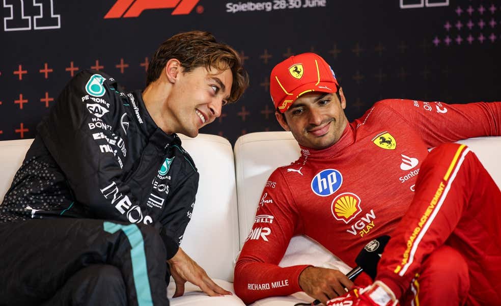 Carlos Sainz y Mercedes quieren pescar en las aguas revueltas de Red Bull