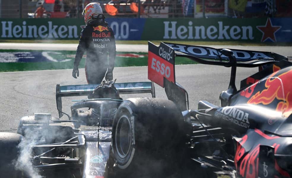 Max Verstappen desentierra las rivalidades en la F1 y Mclaren remueve el pasado para atacarle: “Se tenía que haber sido más duro con él...”