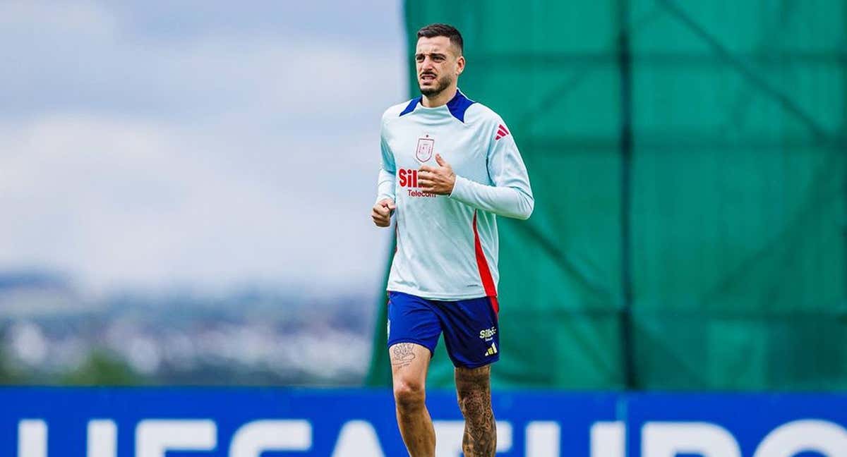 Joselu, durante un entrenamiento con la Selección Española. /RFEF