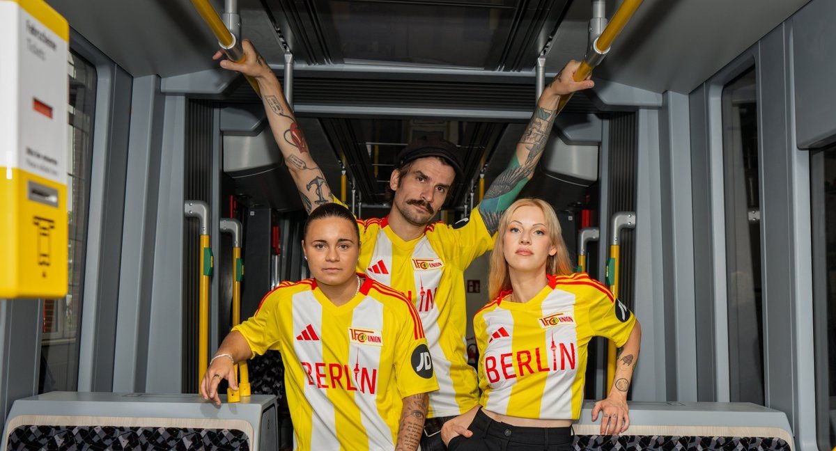 Las nuevas camisetas del Unión Berlín.