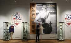 Diez años sin Di Stéfano: una subasta de 800 objetos repartió su legado por todo el mundo