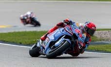 La incomprensible acción de Bradl que complica aún más el fin de semana de Marc Márquez