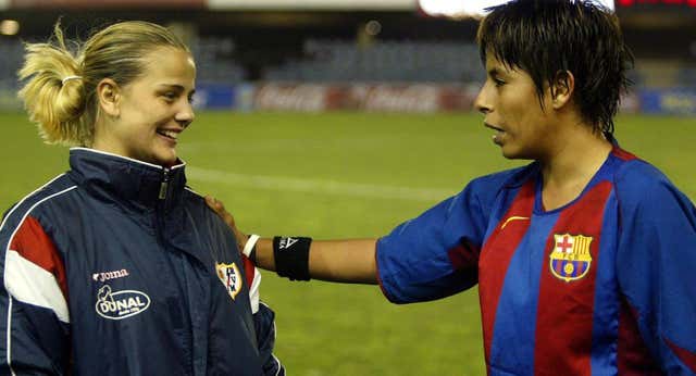 La historia de Marigol, la mujer a la que FIFA impidió jugar con hombres y aterrizó como fenómeno mundial en el Barça