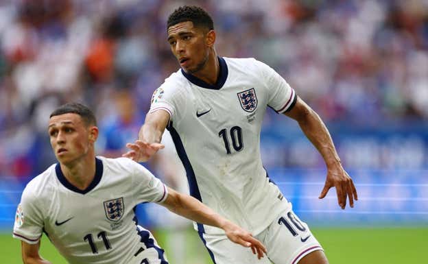 Phil Foden y Bellingham no terminan de conectar.  REUTERS