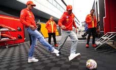 Los 'ding-dongs' entre Carlos Sainz y Charles Leclerc que motivan al español