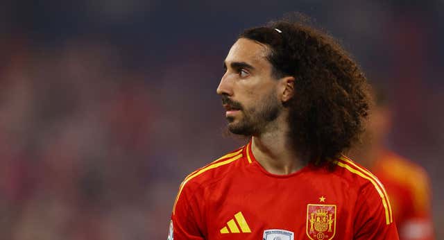 Por qué pitan a Cucurella en la Eurocopa