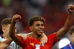 Lamine Yamal lleva meses engañando