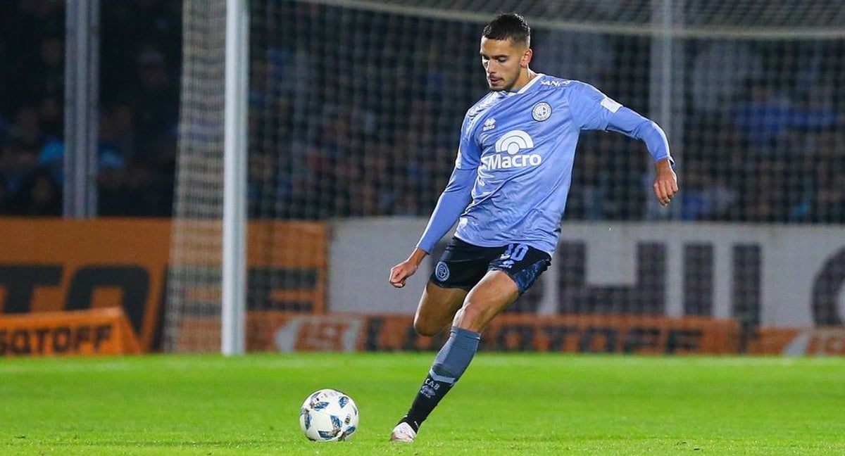 Matías Moreno jugando con Belgrano.