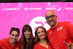Otra 'watch party' de Relevo talismán para la Selección... ¡con una conga final!