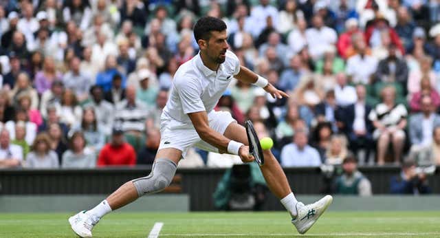 La rodilla de Djokovic no es un problema por una operación muy asentada y su voluntad de hierro