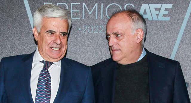 Mientras Rocha mima a Tebas y caza más apoyos con sus invitaciones, los arquitectos de esta Selección no acudirán a Berlín