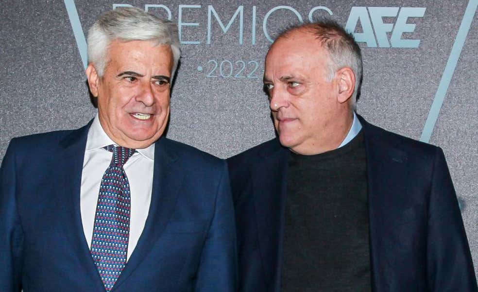 Mientras Rocha mima a Tebas y caza más apoyos con sus invitaciones, los arquitectos de esta Selección no acudirán a Berlín