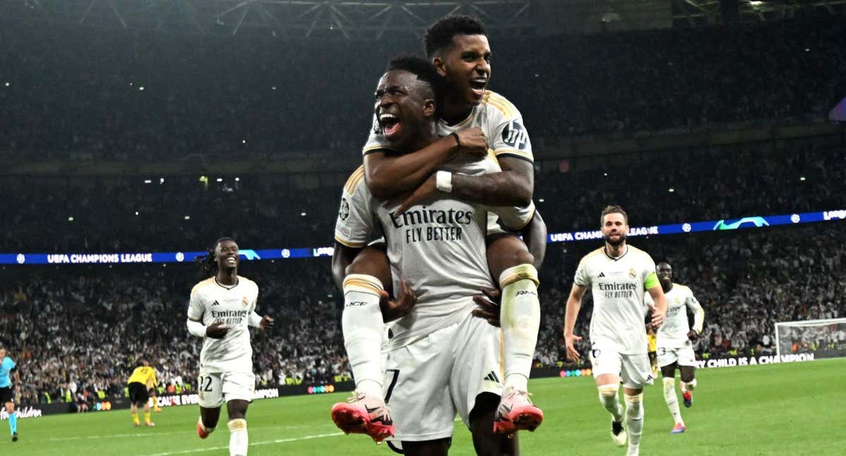 Rodrygo y Vinicius celebran un gol en el la final de la Champions./Agencias