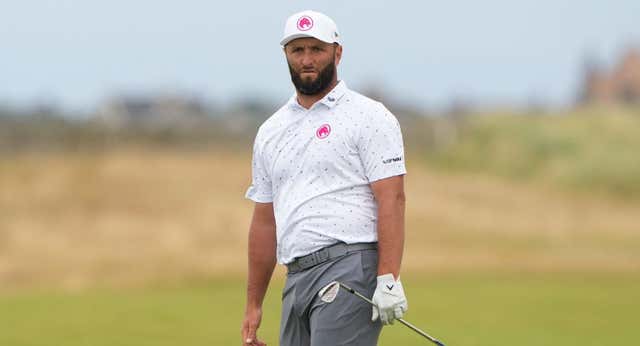 Jon Rahm sale ganador de su ‘pelea’ en el Open Británico y se da opciones de victoria