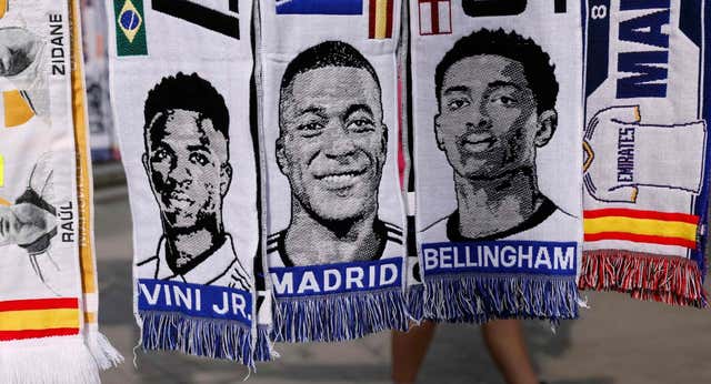 El Real Madrid revienta el club de los 100 millones con una política galáctica diferente