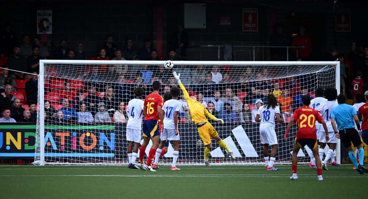 Gol de España contra Francia.