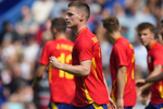 Los 'mayores' rescatan a una España que sufre en el debut olímpico