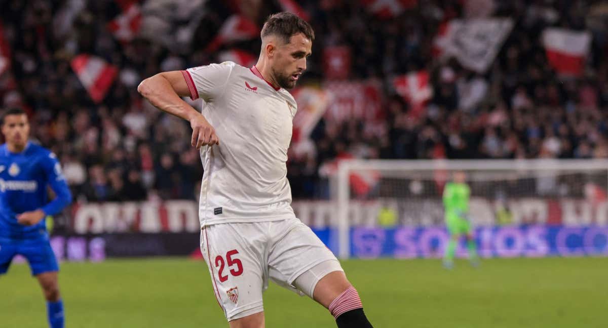 Sevilla y Las Palmas acuerdan la cesión de Januzaj | Relevo