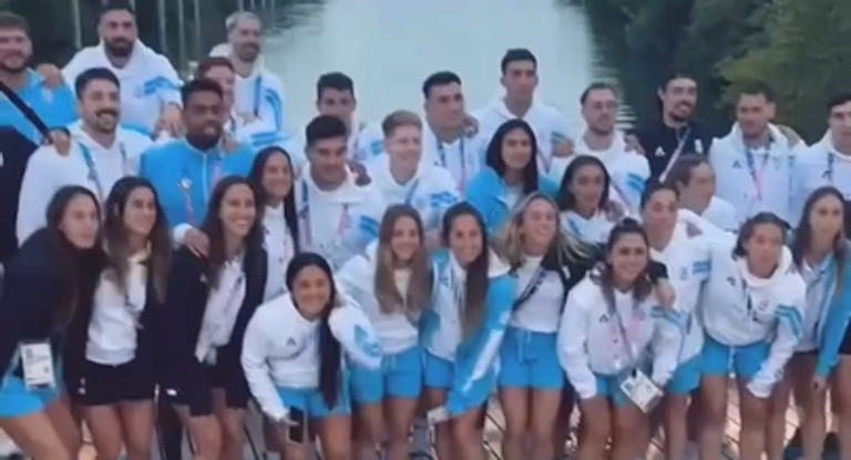 El jugador de balonmano argentino, Pablo Simonet, y la jugadora de hockey argentina, Pilar Campoy, se han dado el “sí, quiero”.