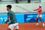 Una foto del entrenamiento de Nadal y Alcaraz desvela su estrategia en el dobles… mientras confunde a los aficionados