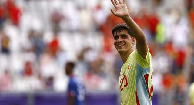 Santi Denia no iba de farol con los reservas: Juanlu jugó y se pretende que Mosquera esté ante Egipto