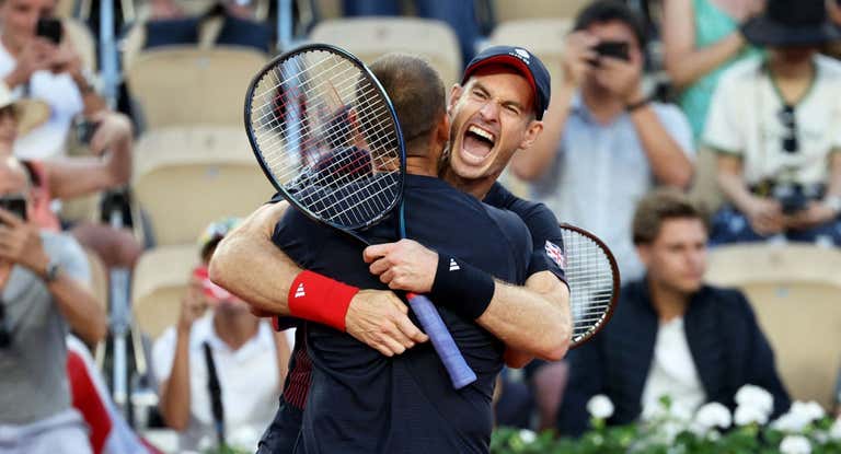 Murray celebra con Evans.