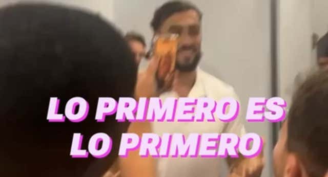 Con esta curiosa videollamada celebró la selección francesa de rugby 7s su primer oro olímpico.