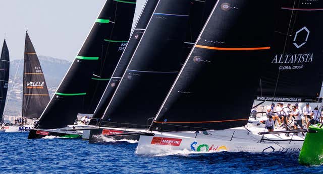 Javier Banderas y el Rey Felipe empiezan mandando en la Copa del Rey MAPFRE