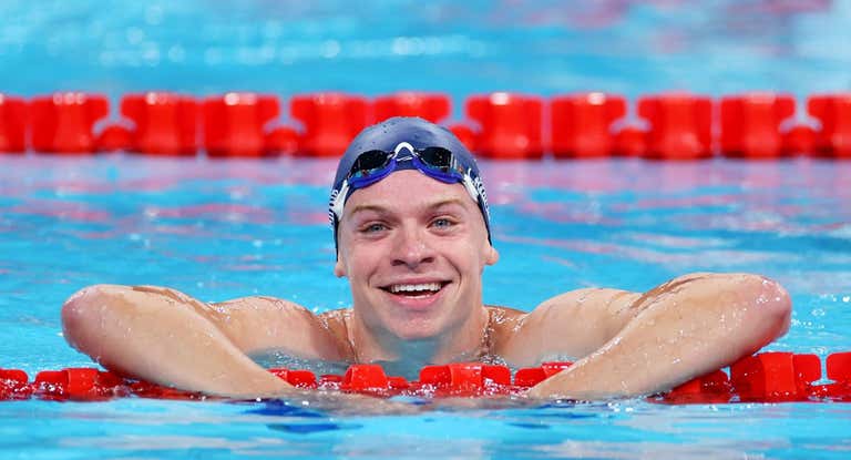 Léon Marchand, en la prueba de los 200 mariposa en la que confirmó su estado de forma brutal y logró el segundo oro.
